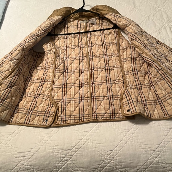 LL Bean Vest Women’s Large Tan Quilted Utility Field Hunting Plaid Lined NWOT - Picture 8 of 10